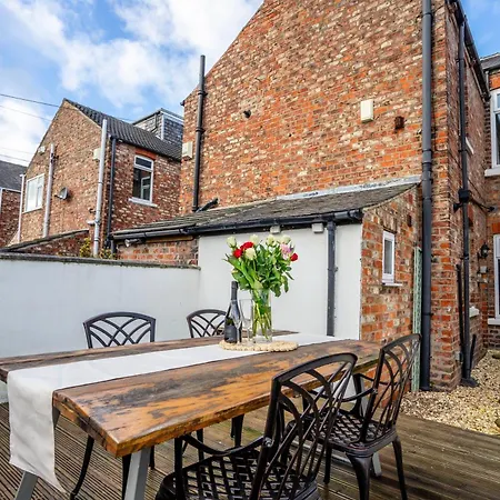 Emerald House Holiday home York